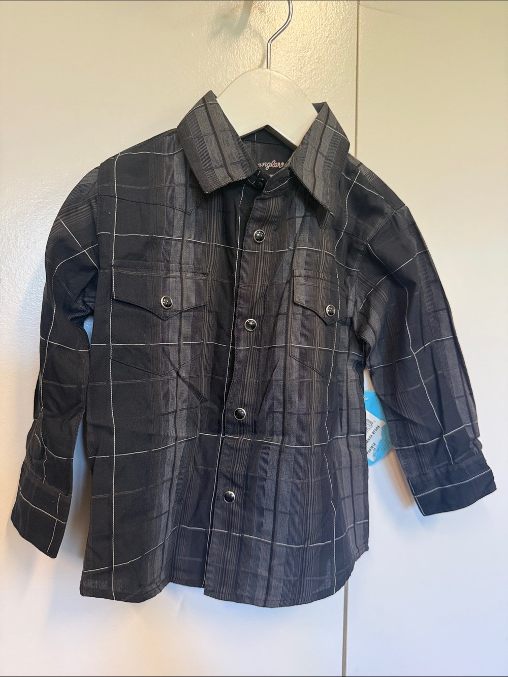 NWT Wrangler Boys Black Plaid Button-Down Shirt - western.   Halloween. Gift